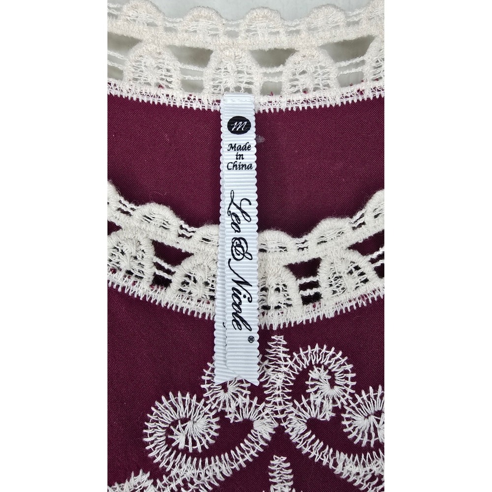 Leo & Nicole Womens Burgundy Boho Lace Embroidered Rayon Blouse Top Medium - Picture 5 of 6